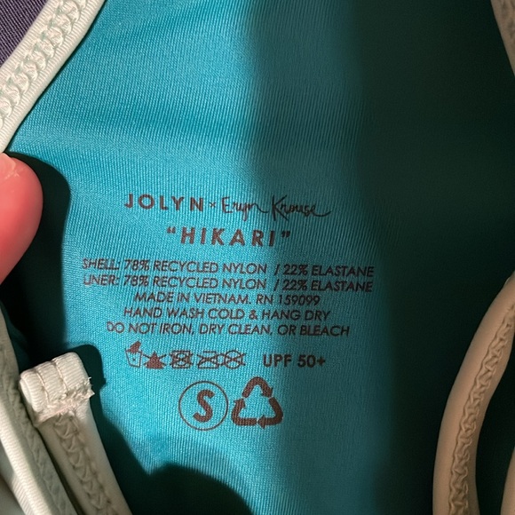 Jolyn Clothing Hikari top - Picture 5 of 5